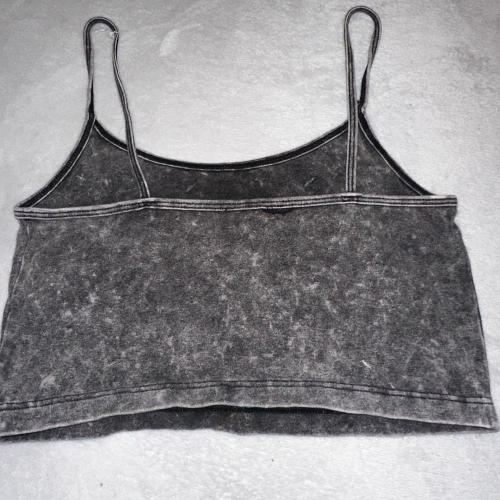 "Forever 21 Black Tie-Dye Cropped Tank Top - Size Small" - Picture 2 of 3